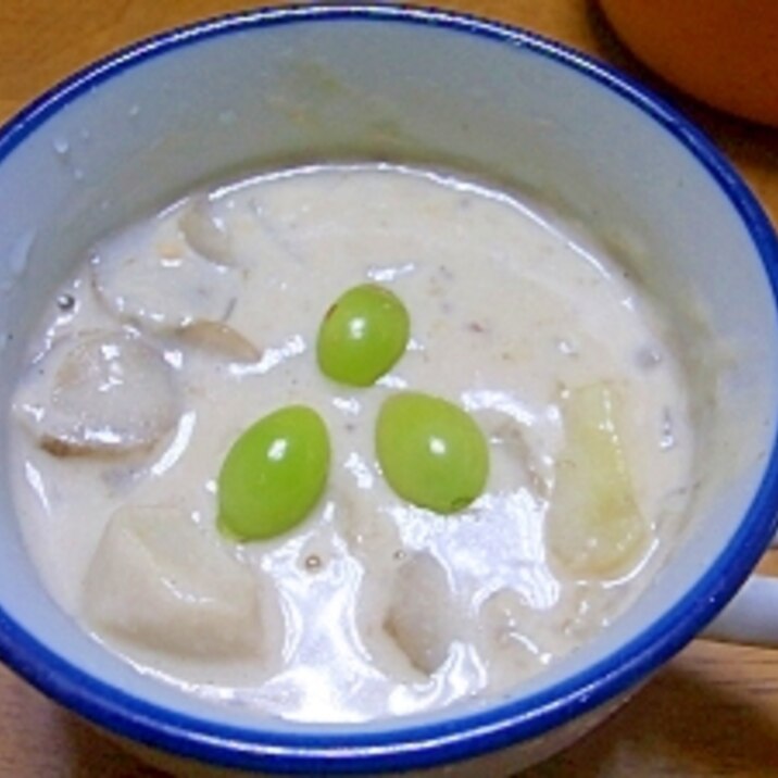 ごぼうと里芋のクリームスープ